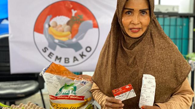 Kemensos Salurkan Sembako Murah ke Ratusan KPM di Makassar