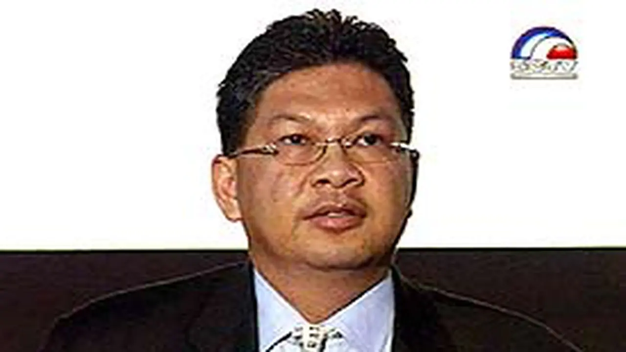 201202cBreak_Laksamana2.jpg