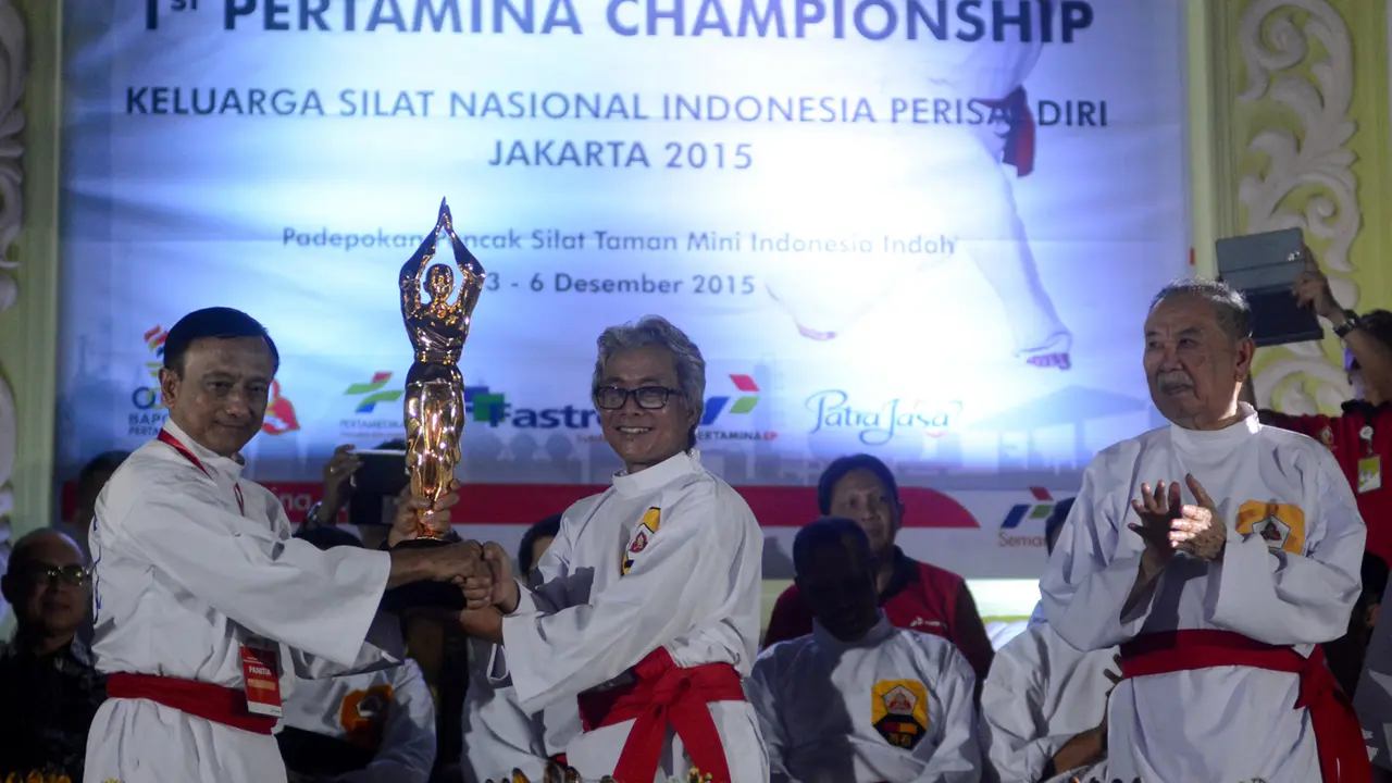 Perdana, Kejuaraan Silat Sedot Negara Luar