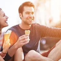 Sebelum benar-benar terjebak hubungan tanpa status, pakai kode ini untuk menanyakan kejelasan padanya. (Foto: greatgiftsforeveryone.com)