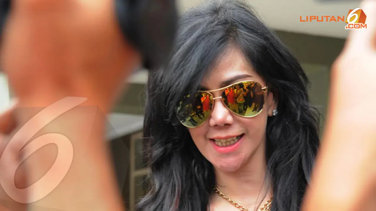 amy-131220c.jpg