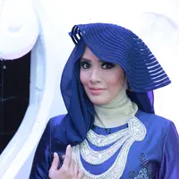 Meski kini sudah punya kesibukkan baru dengan mengurus pernikahan orang, Elma Theana tidak akan meninggakan dunia entertainment yang sudah membesarkan namanya selama ini. (Galih W. Satria/Bintang.com)