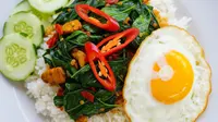 5 Cara Praktis Mengolah Daun Kunyit untuk Masakan Rumahan, Dijamin Enak