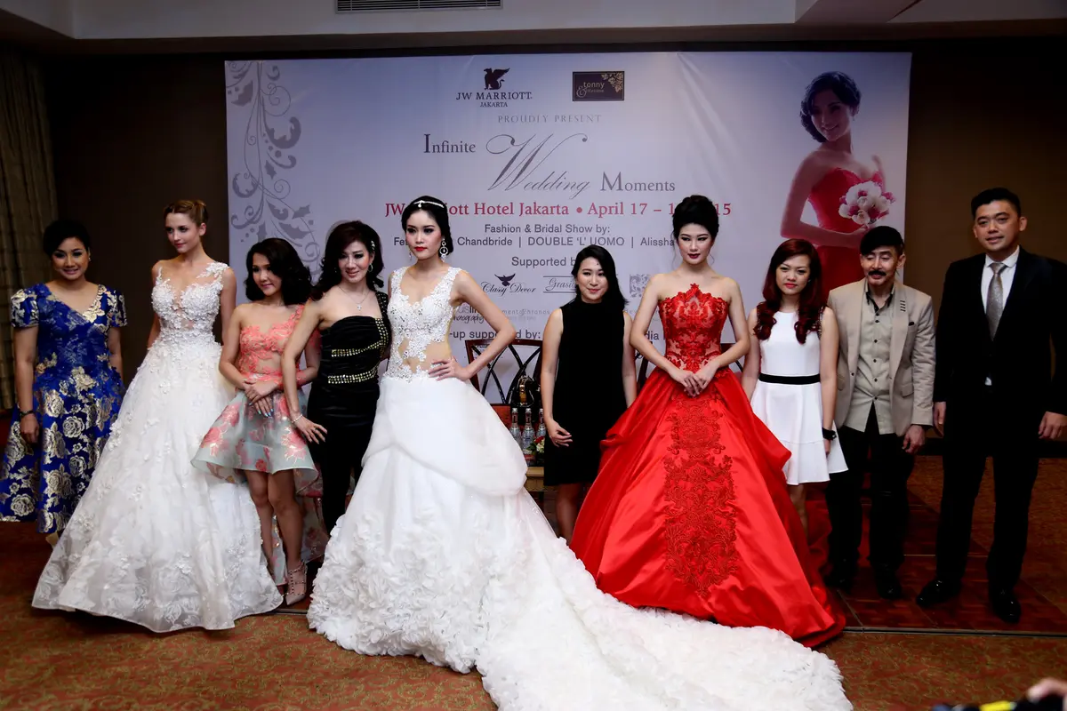 Infinite Wedding Moments