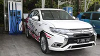 Mitsubsihi Dukung Pengenalan Fasilitas Pengisian Daya Mobil Listrik PT PLN (Persero) (PT MMKSI)