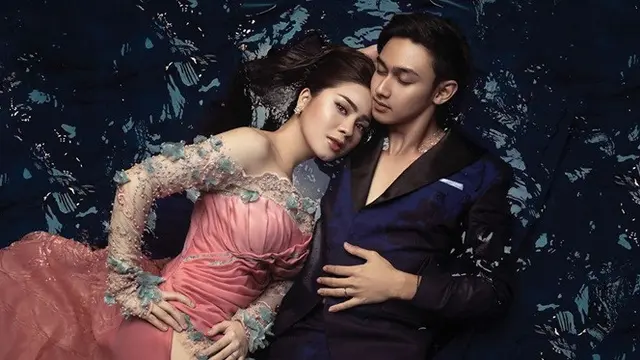 6 Gaya Felicya Angelista dan Caesar Hito Prewedding 'Deep Love', Curi Perhatian