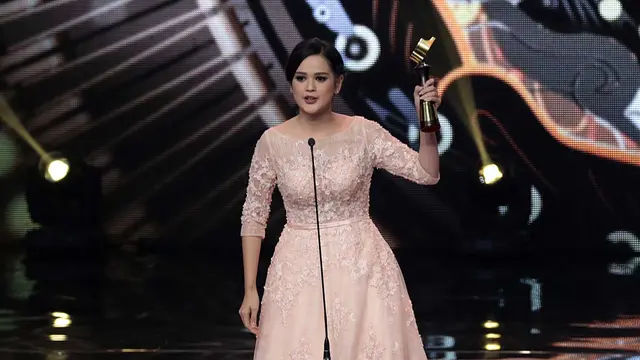 [Bintang] Potret Pemenang FFB 2017 -Cut Meyriska