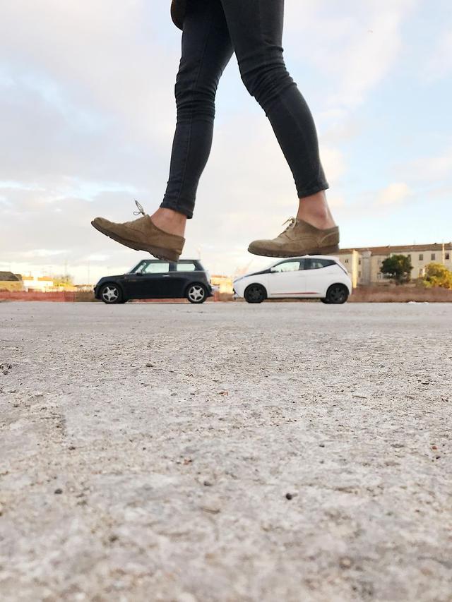 6 Ilusi Optik di Perkotaan Ini Bikin Terkecoh, Perlu Lihat Dua Kali