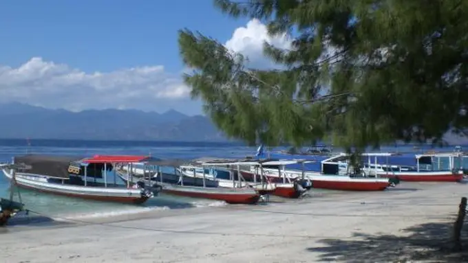 Dukung Wisata Syariah, Polres Lombok Timur Bangun 1000 Poskamling