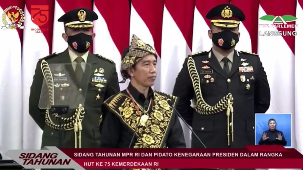 Pengukuhan 8 Anggota Paskibraka 2020 di Istana Negara