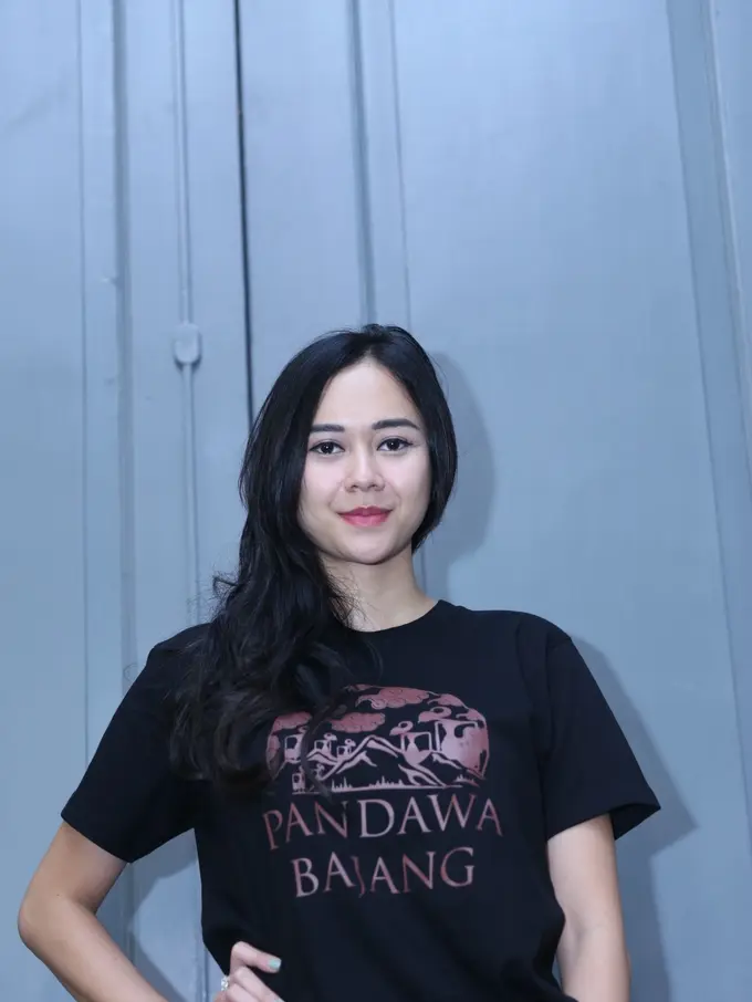 [Bintang] Aura Kasih