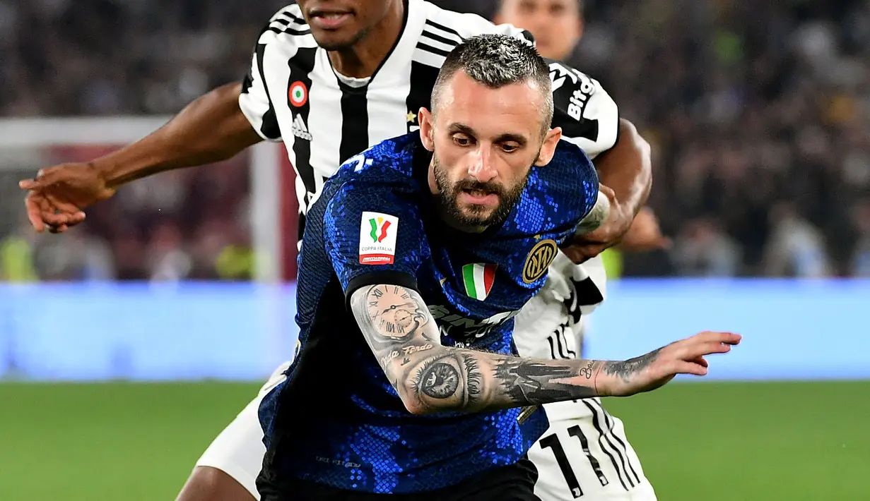 Marcelo Brozovic sukses mengatur tempo permainan Inter Milan. Ia juga mampu memenangkan penguasaan bola di lini tengah saat pertandingan. (AFP/Isabella Bonotto)