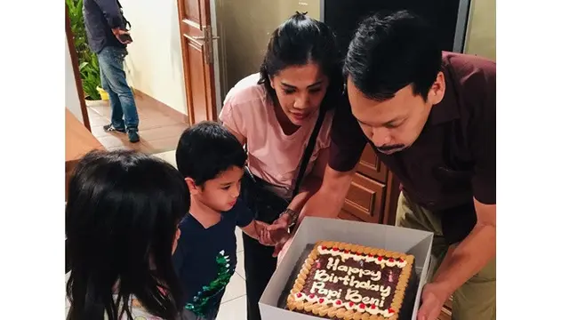 7 Momen Ben Joshua Rayakan Ulang Tahun ke-39 di Lokasi Syuting