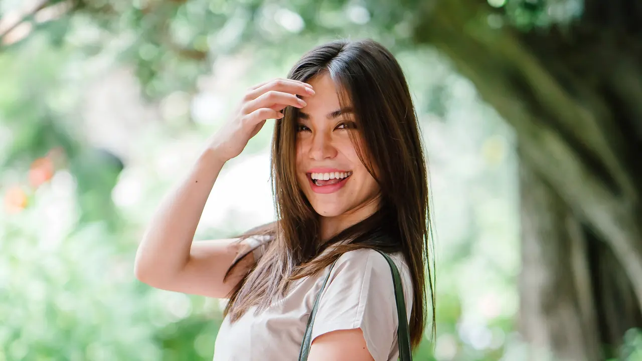 tertawa bahagia
