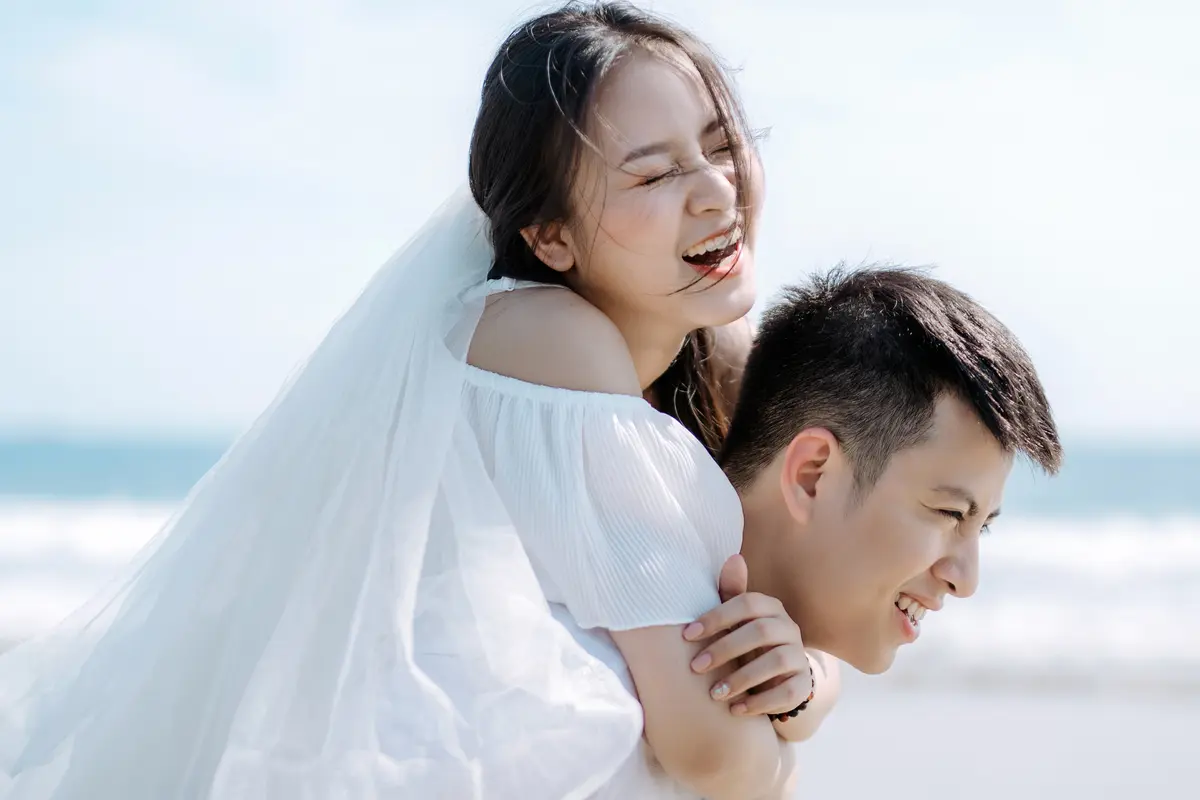 cinta romantis menikah