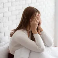 Beban emosional dapat terjadi pada siapa saja/copyright shutterstock/220 Selfmade studio