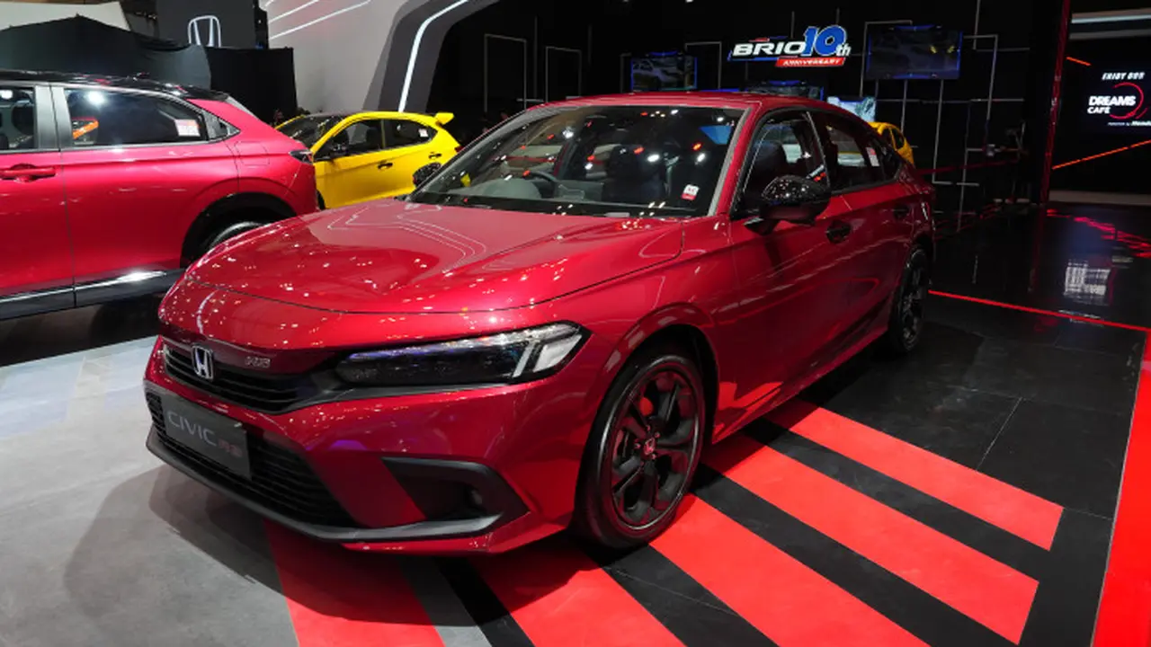 Honda Civic RS raih sedan terfavorit di GIIAS 2022