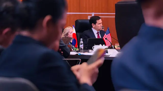 Menteri Luar Negeri Amerika Serikat (AS) Marco Rubio dalam pertemuan ASEAN–US Post-Ministerial Conference (PMC) di Kuala Lumpur, Malaysia, Kamis (10/7/2025). (Dok. Kemlu RI)