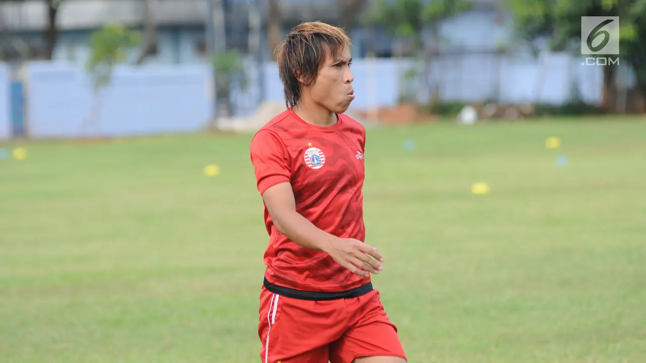 Pemain anyar Persija Jakarta, Asri Akbar