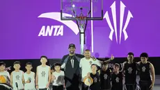 Datang ke Jakarta, Bintang NBA Kyrie Irving Lawan Ali Budimansyah