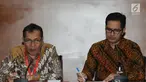 Wakil Pimpinan KPK, Saut Situmorang didampinggi Juru bicara KPK, Febri Diansyah menanggapi putusan Mahkamah Agung (MA) terkait vonis bebas mantan Ketua BPPN Syafruddin Arsyad Tumenggung yang sebelumnya dihukum 15 tahun di Gedung KPK, Jakarta, Selasa (9/7/2019). (merdeka.com/Dwi Narwoko)