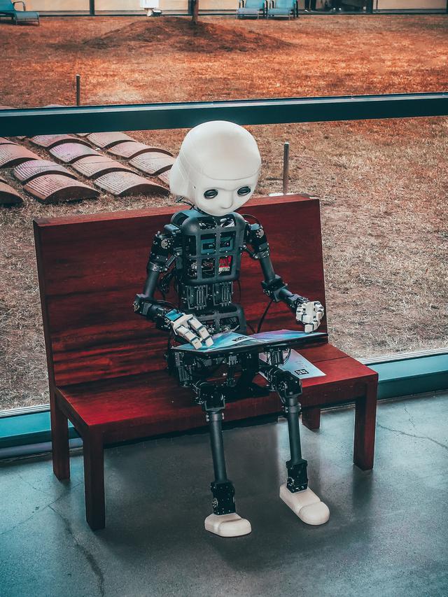 Perusahaan Inggris Ciptakan Robot yang Bisa Menerjemahkan Bahasa Isyarat -  Disabilitas Liputan6.com