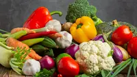 Semua jenis sayuran memiliki khasiatnya masing-masing dan berperan penting dalam pertumbuhan. (Foto: Freepik/jcomp)
