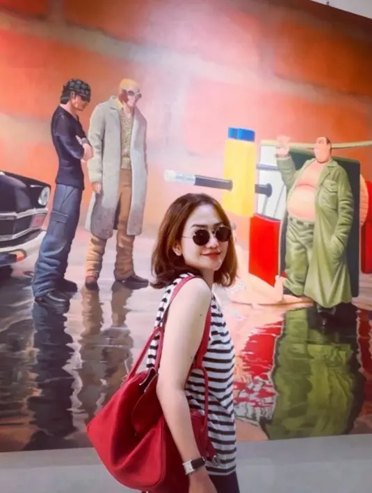 Citra Kresna juga begitu eksis di instagramnya. Ia kerap membagikan kegiatannya di insatagramnya dengan 28.8K followers. (FOTO: instagram.com/citra_kresna/)