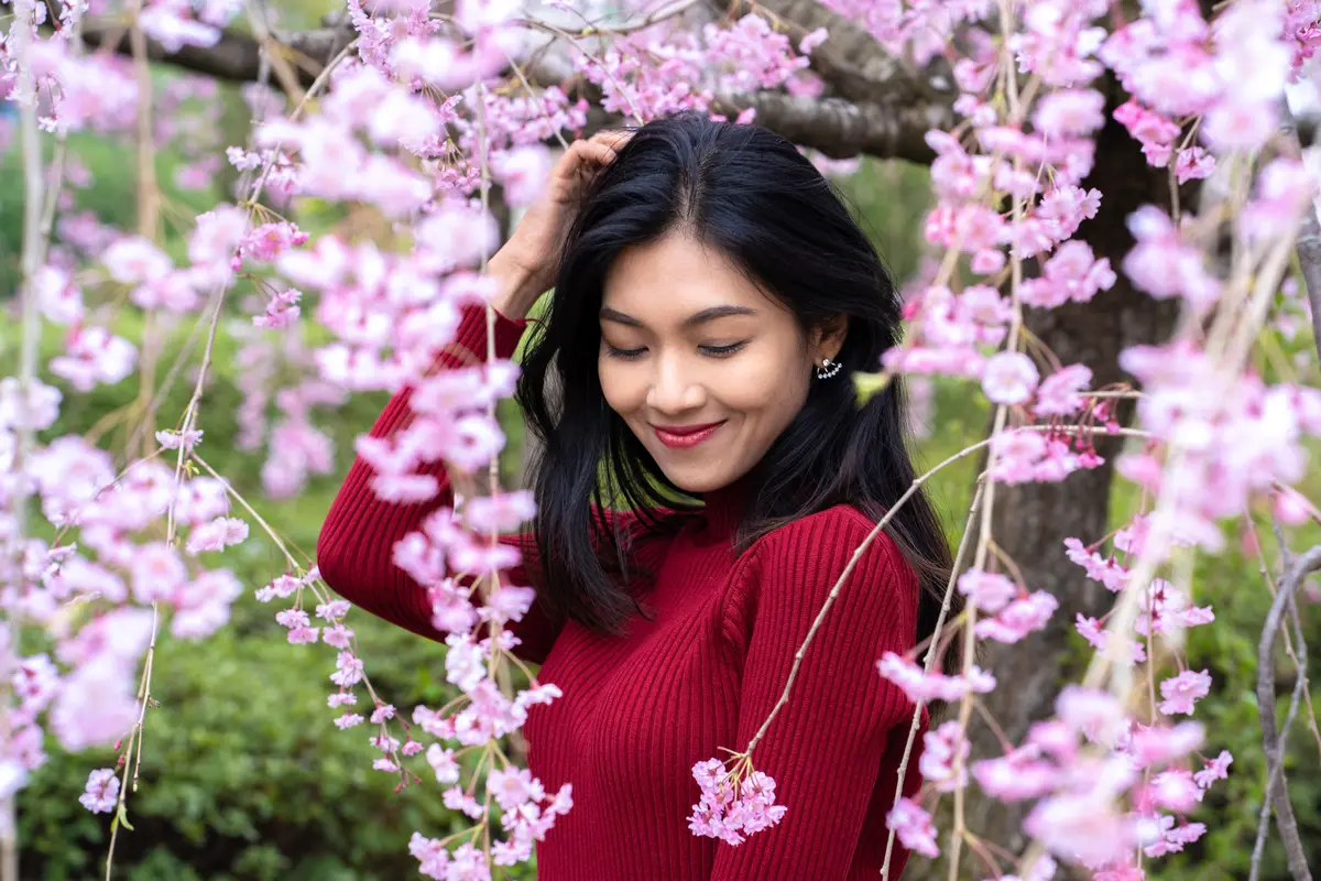 perempuan menarik