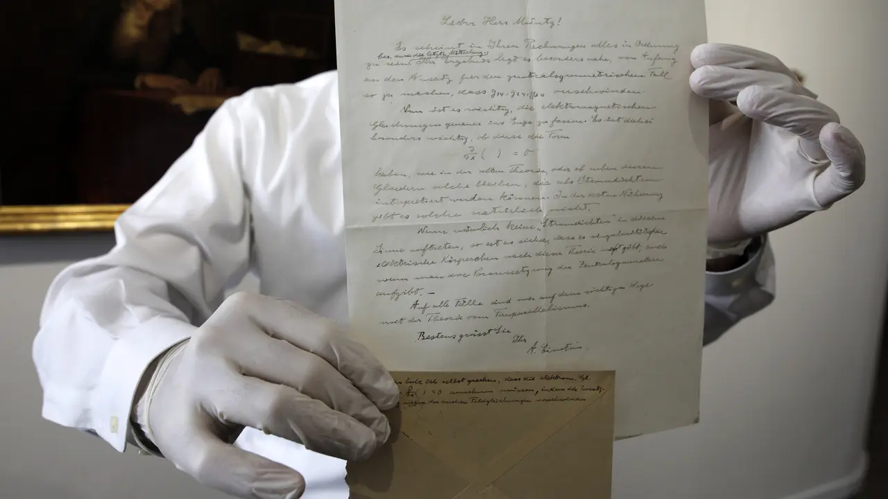 Surat Albert Einstein Untuk Ilmuan Muda Italia