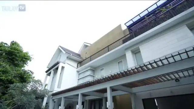Potret rumah mewah BCL (Sumber: YouTube/Taulany TV)