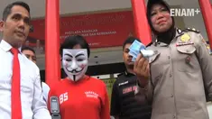 Ibu muda di Surabaya ditangkap petugas usai menjual temannya sendiri ke pria hidung belang seharga Rp 1 juta