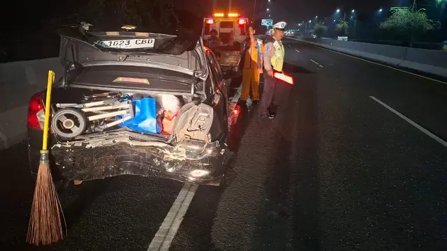 Mobil Chevrolet Rusak Ditabarak Mobil Listrik BYD