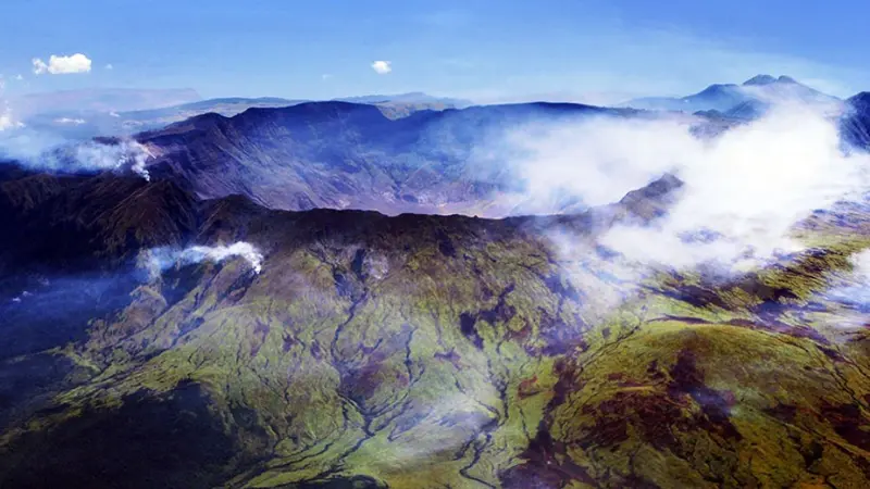 Kaldera Gunung Tambora