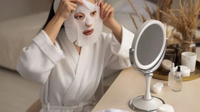 Ilustrasi skincare routine