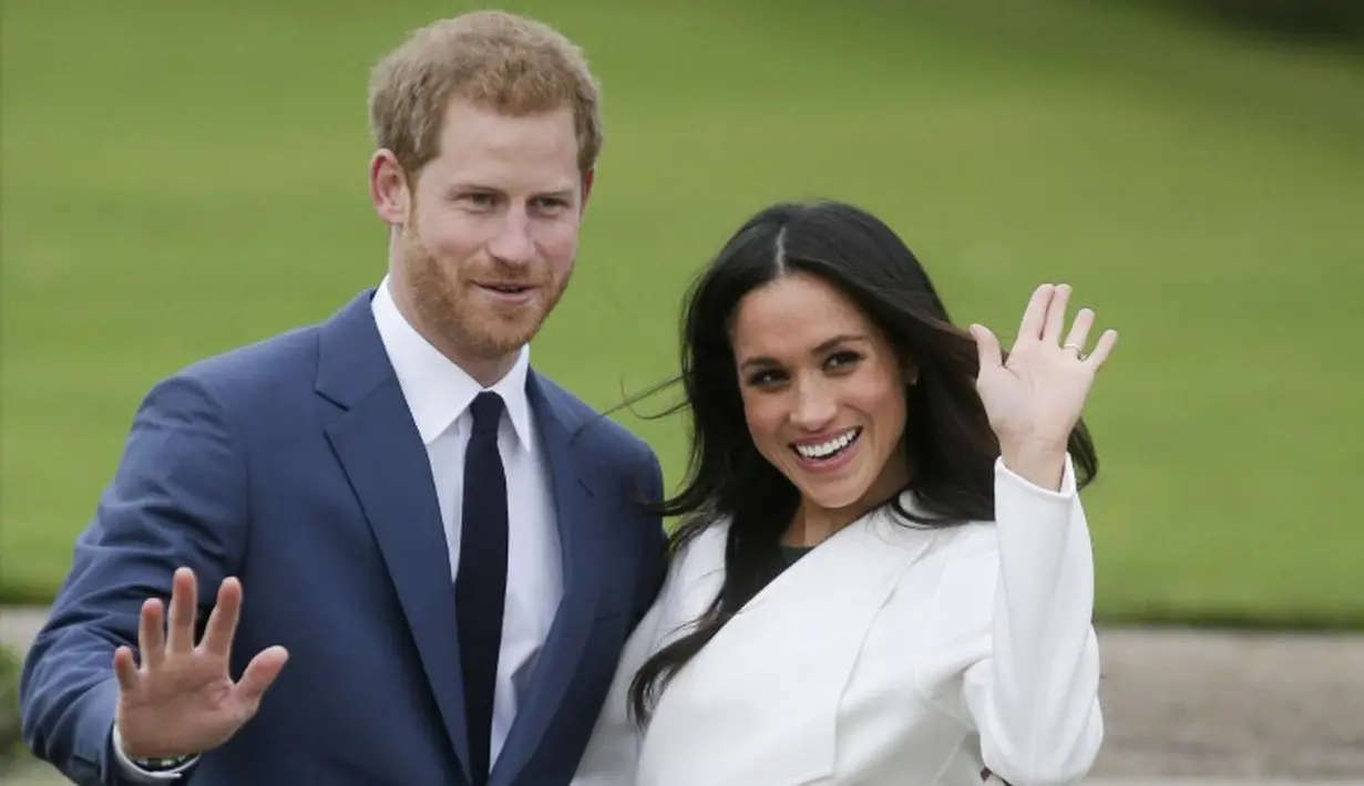 Meghan Markle dikabarkan telah bertunangan dengan Pangeran Harry. Hal tersebut membuatnya menjadi Puteri Inggris pertama dengan yang miliki keturunan kulit hitam. (Daniel LEAL-OLIVAS / AFP)