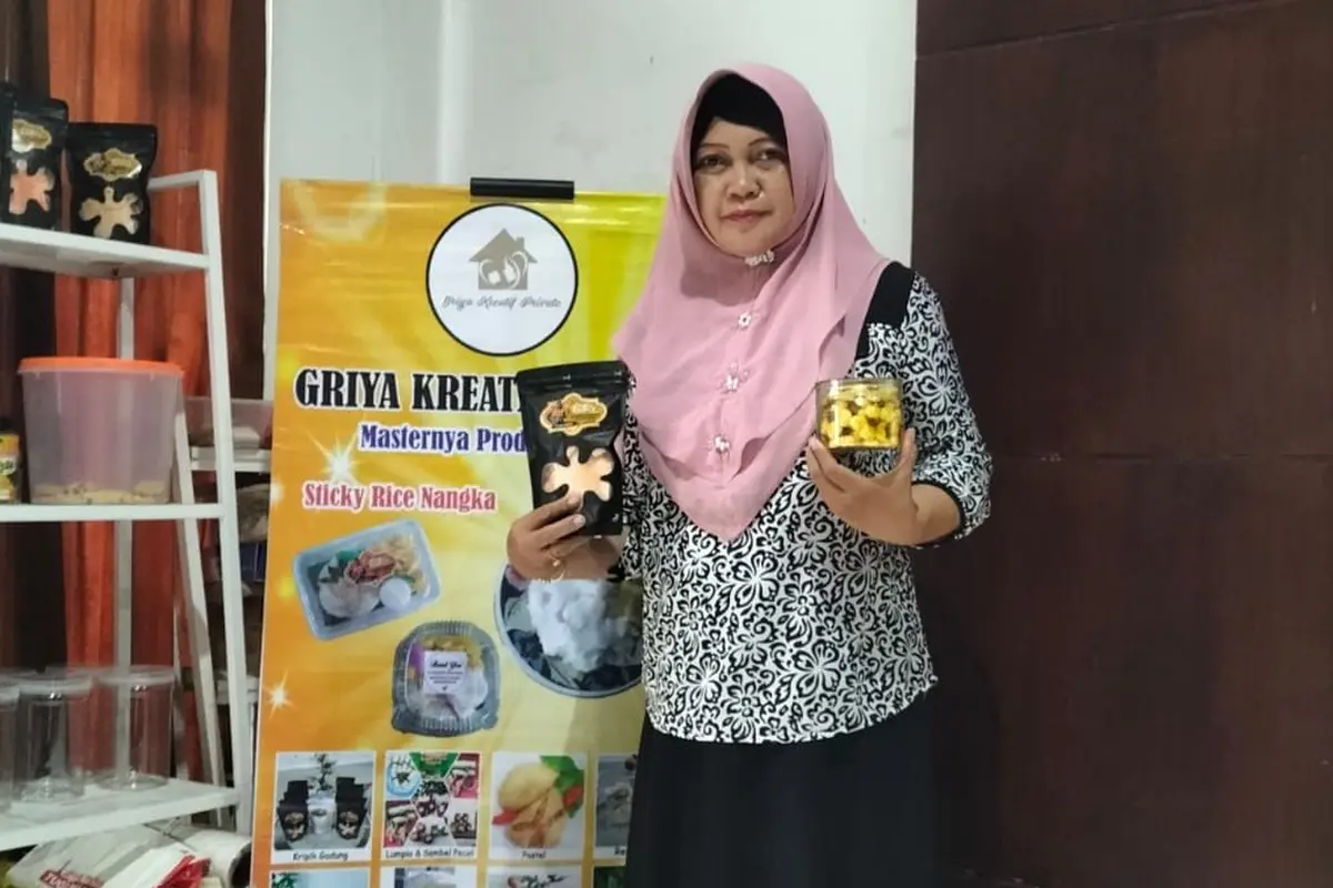Cerita Usaha Kue Kering di Sidoarjo, Berkembang dan Penuhi Permintaan Lebaran Berkat KUR BRI