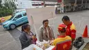 Sementara itu, Menteri Energi dan Sumber Daya Mineral (ESDM) Bahlil Lahadalia memastikan pemerintah terus memantau situasi di lapangan, termasuk potensi dampak terhadap tenaga kerja. (merdeka.com/Arie Basuki)