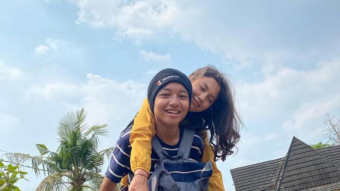 Kebersamaan Kiesha Alvaro dan Saskia Chadwick. (Sumber: Instagram.com/kiesha.alvaro)