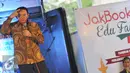 Gubernur DKI Jakarta Basuki Tjahaja Purnama geram dengan harga barang di JakBook dan Edu Fair 2015 lebih mahal dari harga pasaran, Jakarta, Senin (27/7). Ahok menghimbau agar warga tidak lagi belanja dipameran tersebut. (Liputan6.com/Herman Zakharia)