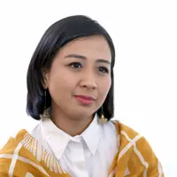 Penyanyi Astrid akan ditugaskan masuk ke dalam hutan tropis di Sumatra bersama dengan suami dan beberapa rekan artis. Kini, istri Arlan itu tengah mengumpulkan informasi dan menyiapkan mental. (Nurwahyunan/Bintang.com)
