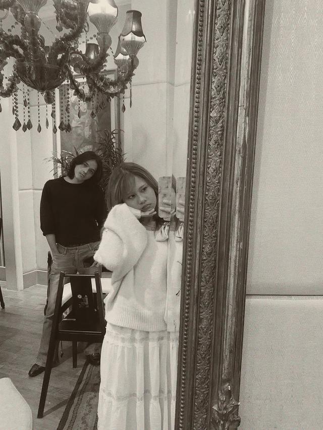 6 Potret Kejutan Ultah Faishal Tanjung Adik Sheila Dara, Nadin Amizah Ikut Meriahkan