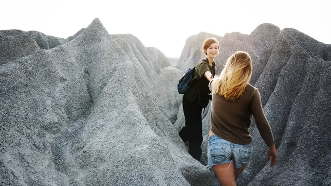 [Bintang] Kamu Beruntung Kalau Punya Sahabat dari 4 Zodiak Ini