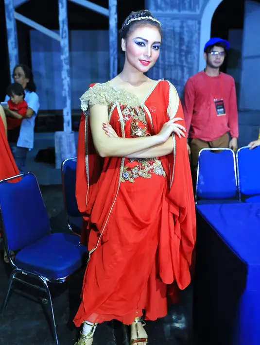 Teater Kampung Duku dibentuk untuk mengisi break syuting Tukang Bubur Naik Haji. Sekitar empat bulan persiapan yang didominasi oleh para pemain sinetron tersebut. (Adrian Putra/Bintang.com)