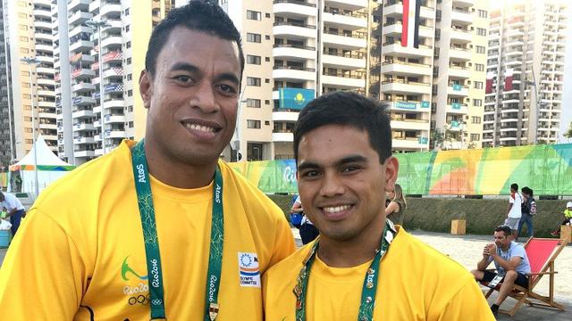 Elson Brechtefeld, Ovini Uera