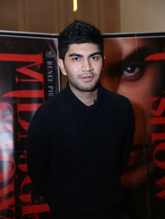 Dalam Film 'Midnight Show', ia bermain bersama idolanya sejak masih SMP. Merupakan kebanggan baginya bisa berakting dengan Acha Septriasa yang ia idolakan sejak lama. (Nurwahyunan/Bintang.com)