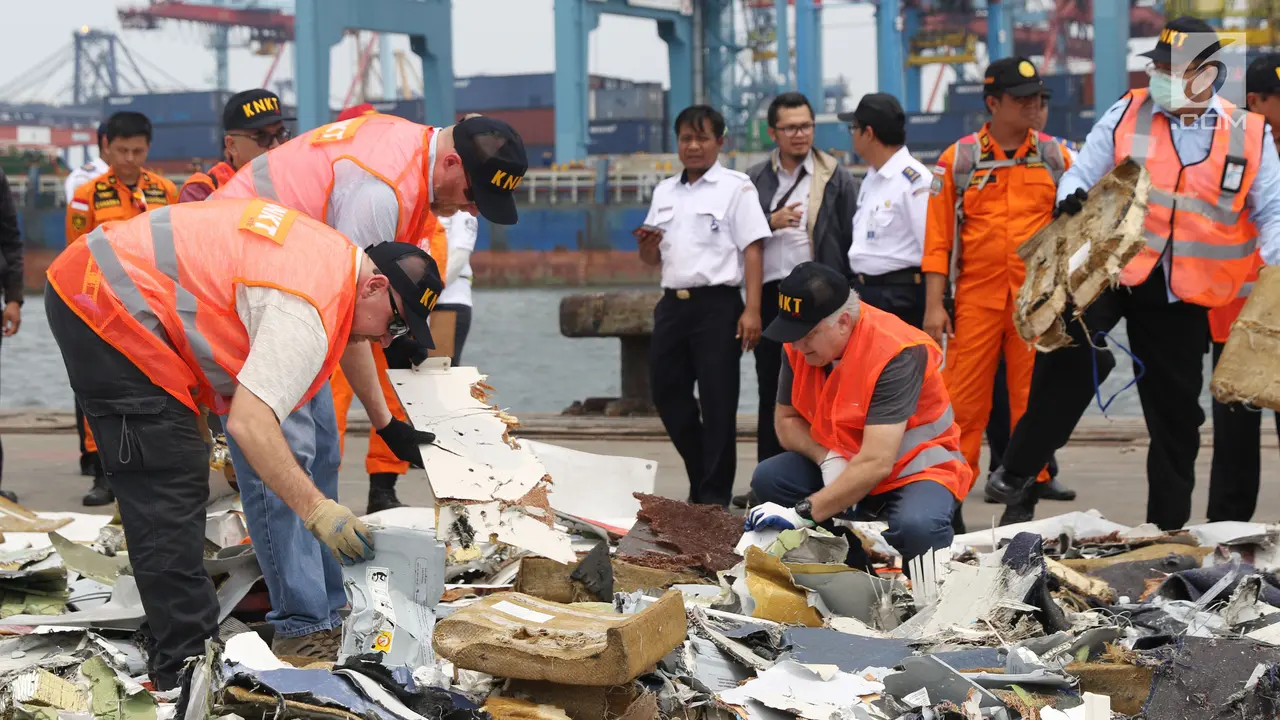 KNKT Pilah Temuan Serpihan Lion Air