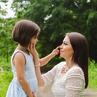 ilustrasi ibu dan anak/Photo by Romina Ordóñez from Pexels
