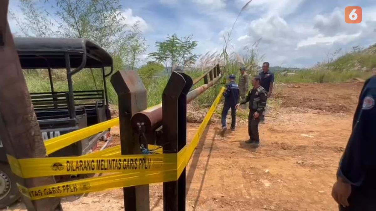 Menteri LH Segel Tambang dan Pasang Papan Peringatan di Sukabumi, Soroti Dampak Lingkungan Pasca-Banjir
