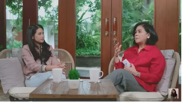 Maudy Ayunda dan sang mama